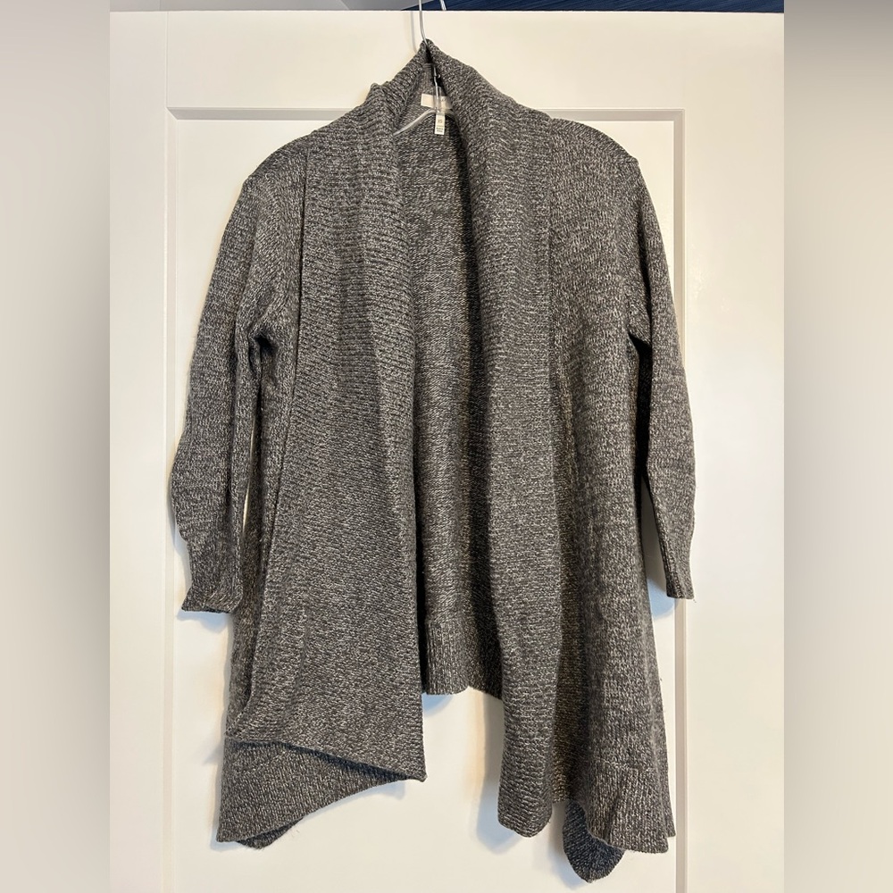 Joie open front cardigan w/ ¾ sleeves, side pockets & asymmetrical hemline. XS